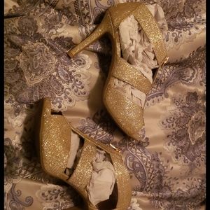 Metallic Gold Moda Spana Jasper Sandal